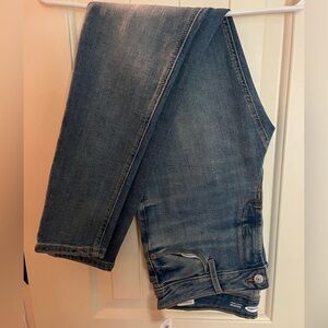 Old Navy Women's Rockstar Super Skinny Jeans in medium wash Denim